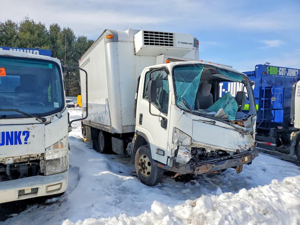 64494536 :رقم المزاد ، JALC4W162J7008650 vin ، 2018 Isuzu Npr Hd مزاد بيع