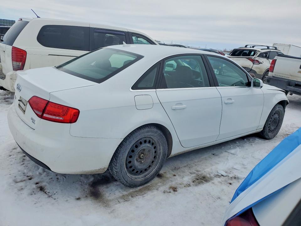 76599305 :رقم المزاد ، WAUFFCFLXCN018425 vin ، 2012 Audi A4 مزاد بيع