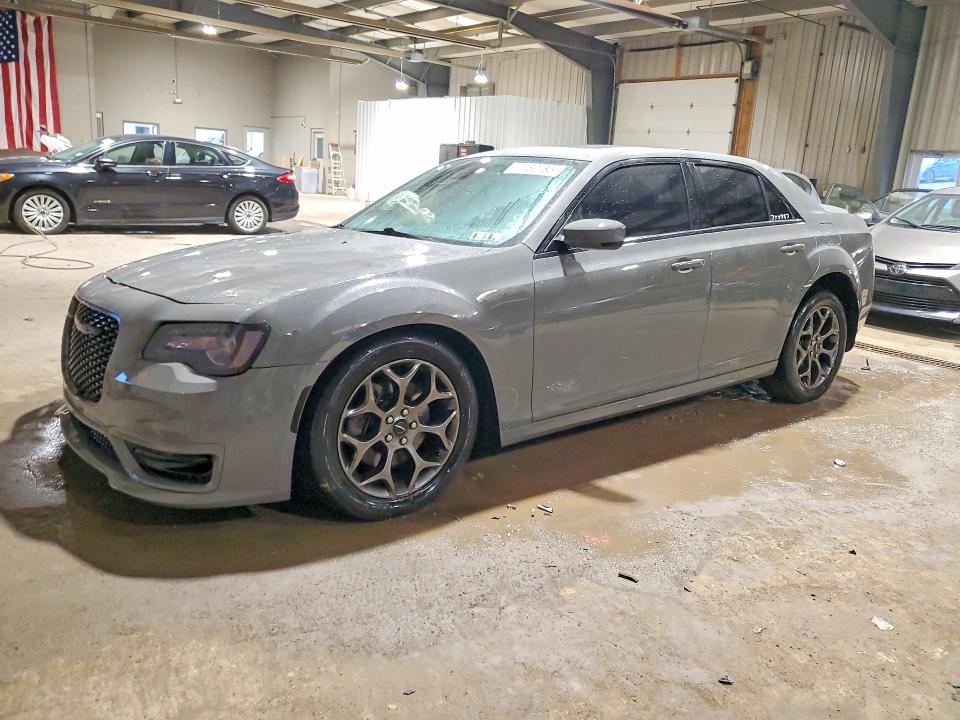 Продажа на аукционе авто 2018 Chrysler 300, vin: 2C3CCAGG4JH120480, номер лота: 77180785