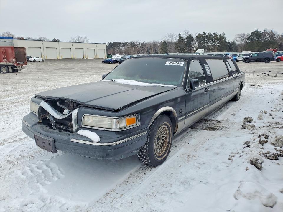 75085045 :رقم المزاد ، 1LNLM81W8SY729429 vin ، 1995 Lincoln Town Car مزاد بيع
