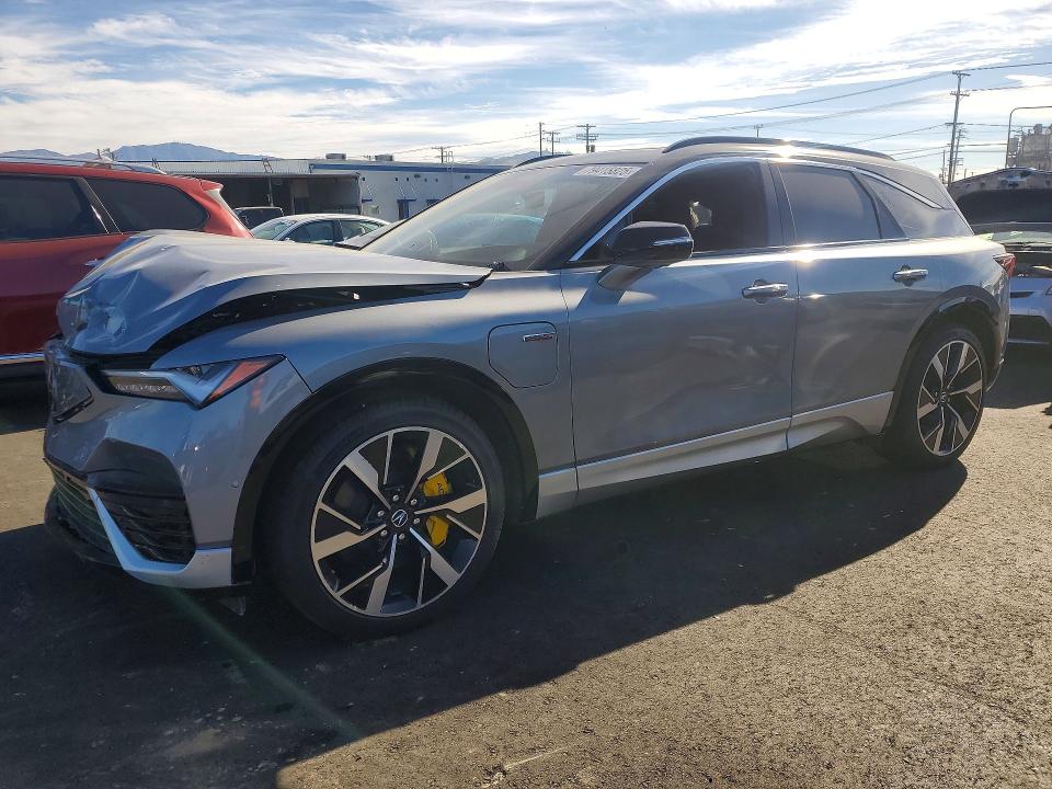 Auction sale of the 2024 Acura Zdx, vin: 4W5XHPRL8RZ517362, lot number: 79415825