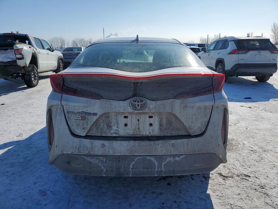 77417135 :رقم المزاد ، JTDKARFP3H3050707 vin ، 2017 Toyota Prius مزاد بيع