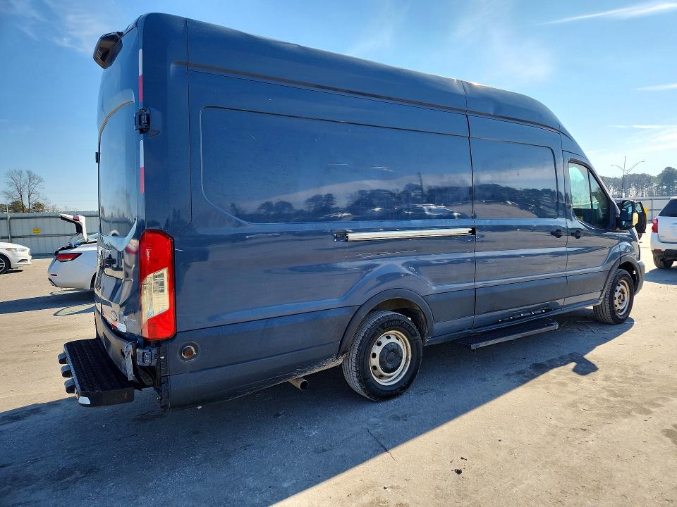 74512045 :رقم المزاد ، 1FTBR3X89LKA47970 vin ، 2020 Ford Transit T- مزاد بيع