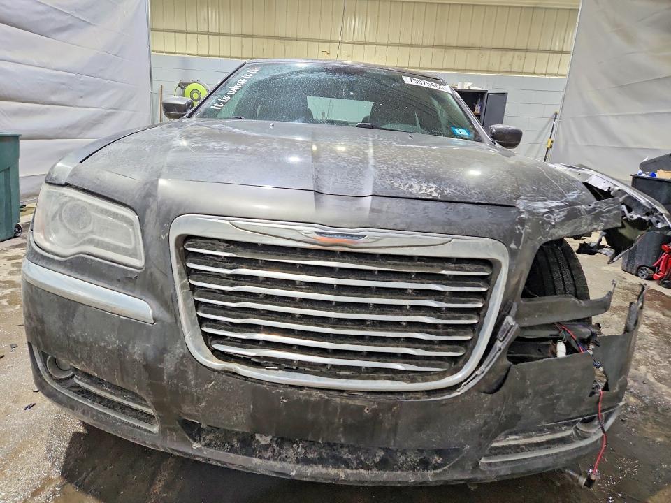 Продажа на аукционе авто 2014 Chrysler 300, vin: 2C3CCARG4EH157743, номер лота: 75075465