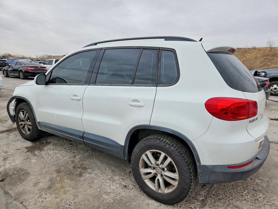 Aukcja sprzedaży 2016 Volkswagen Tiguan, vin: WVGAV7AX9GW582600, numer aukcji: 74823045