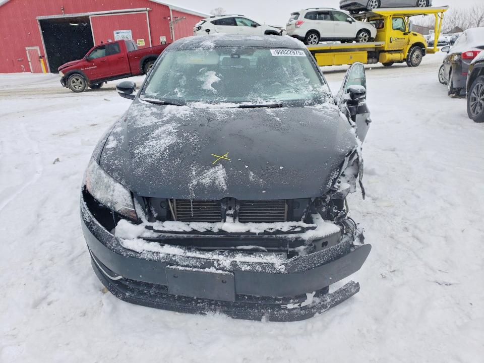 Продажа на аукционе авто 2015 Volkswagen Passat, vin: 1VWBS7A34FC082274, номер лота: 99822975