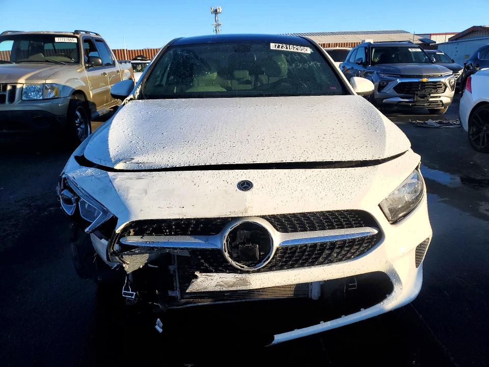 77316295 :رقم المزاد ، W1K3G4EB3MJ263647 vin ، 2021 Mercedes-benz A مزاد بيع