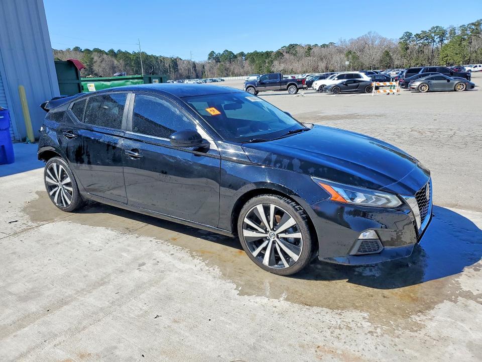 78630145 :رقم المزاد ، 1N4BL4CV8NN337384 vin ، 2022 Nissan Altima مزاد بيع