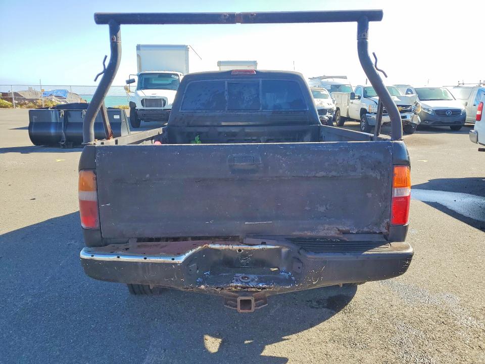 1998 Toyota Tacoma მანქანა იყიდება აუქციონზე, vin: 4TASN92N6WZ145745, აუქციონის ნომერი: 96836245