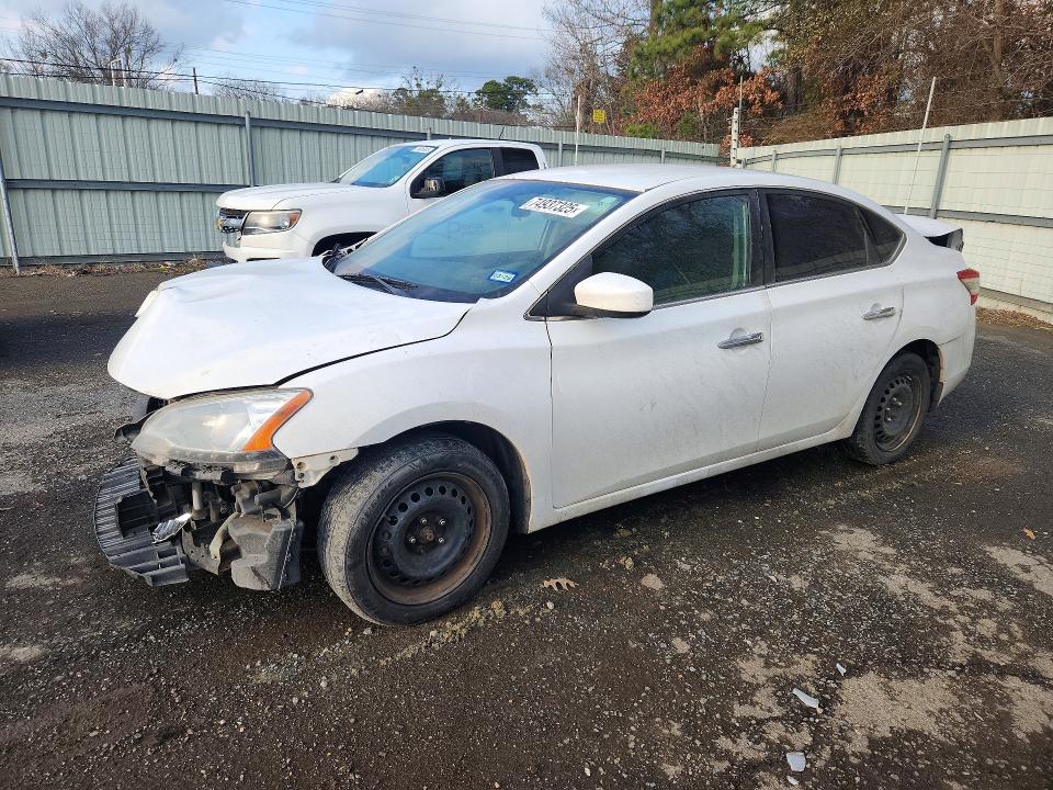 Auction sale of the 2015 Nissan Sentra, vin: 3N1AB7APXFY365645, lot number: 74937325
