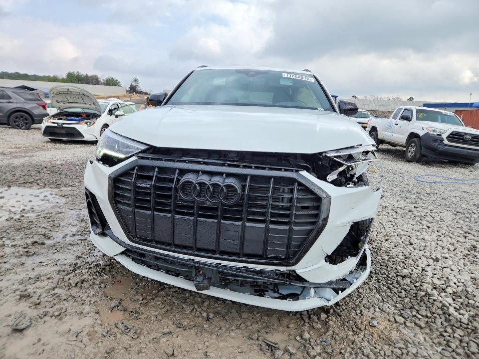 77800995 :رقم المزاد ، WA1EECF30S1108376 vin ، 2025 Audi Q3 مزاد بيع