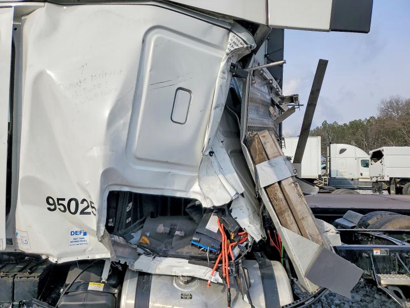 Продажа на аукционе авто 2025 Freightliner Cascadia, vin: 3AKJHHDR1SSVY4329, номер лота: 75834785