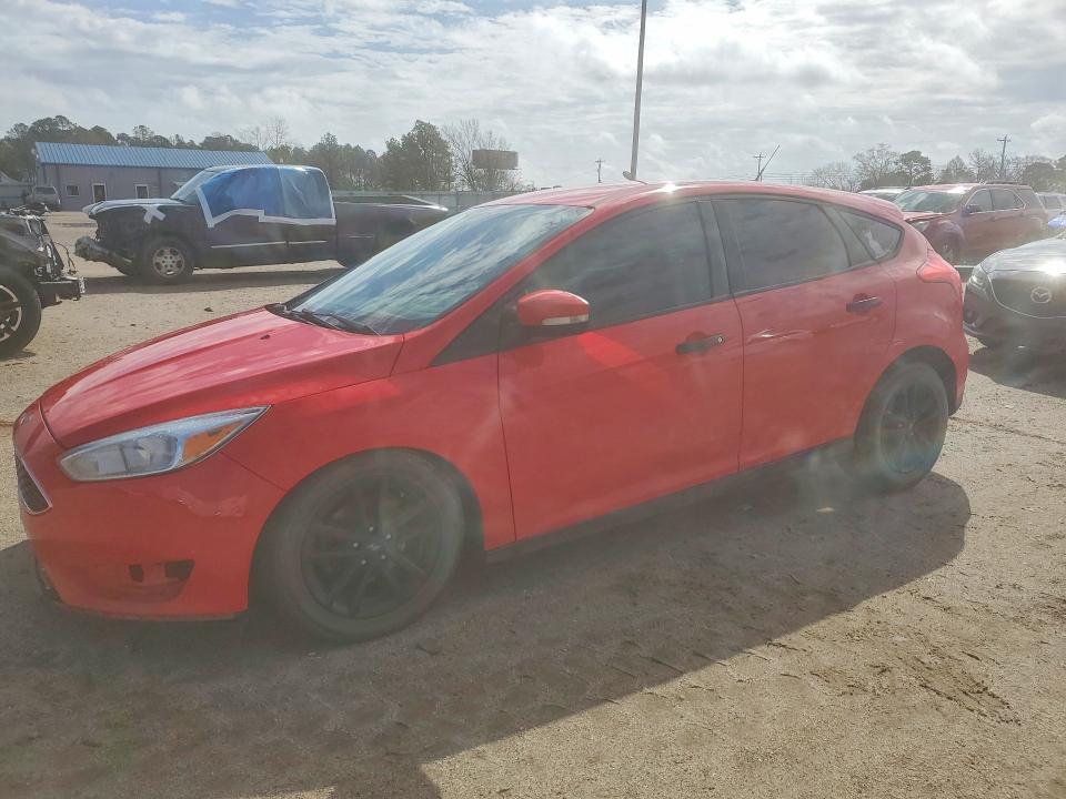 Auction sale of the 2016 Ford Focus, vin: 1FADP3K24GL400722, lot number: 77442615