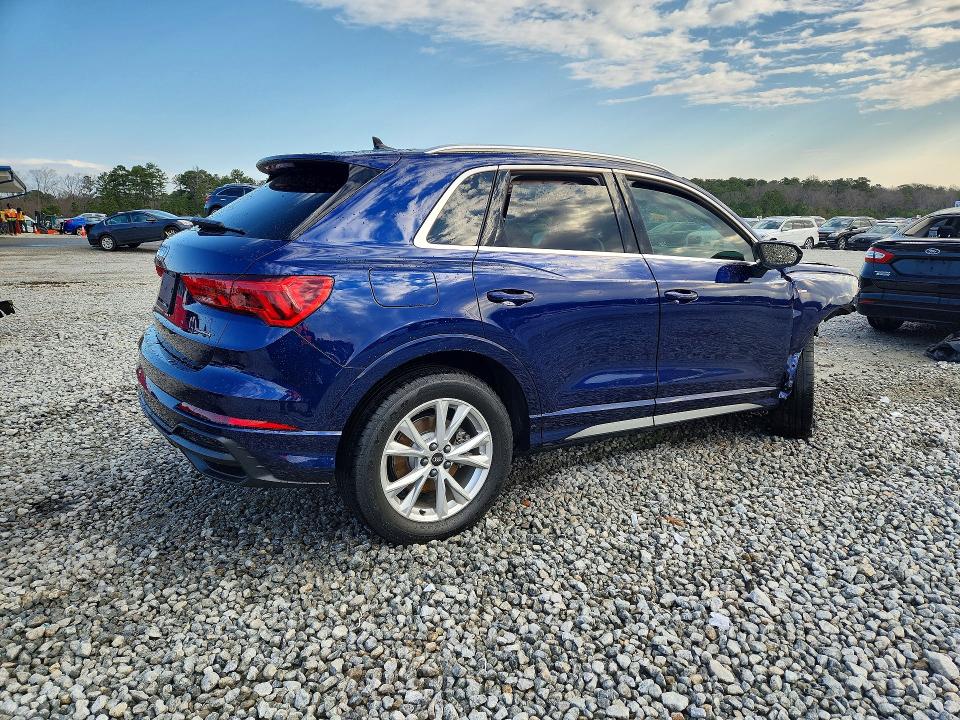 2021 Audi Q3 მანქანა იყიდება აუქციონზე, vin: WA1DECF38M1100587, აუქციონის ნომერი: 78486495