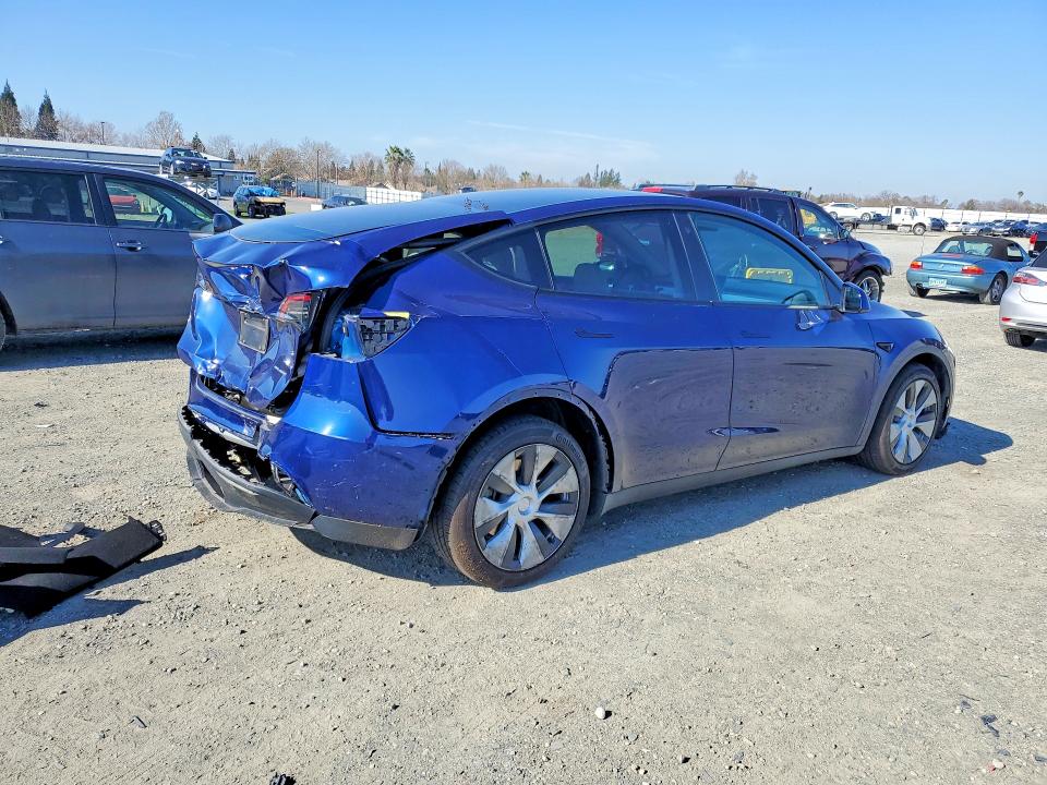 2023 Tesla Model Y მანქანა იყიდება აუქციონზე, vin: 7SAYGDEE9PF631421, აუქციონის ნომერი: 75788795