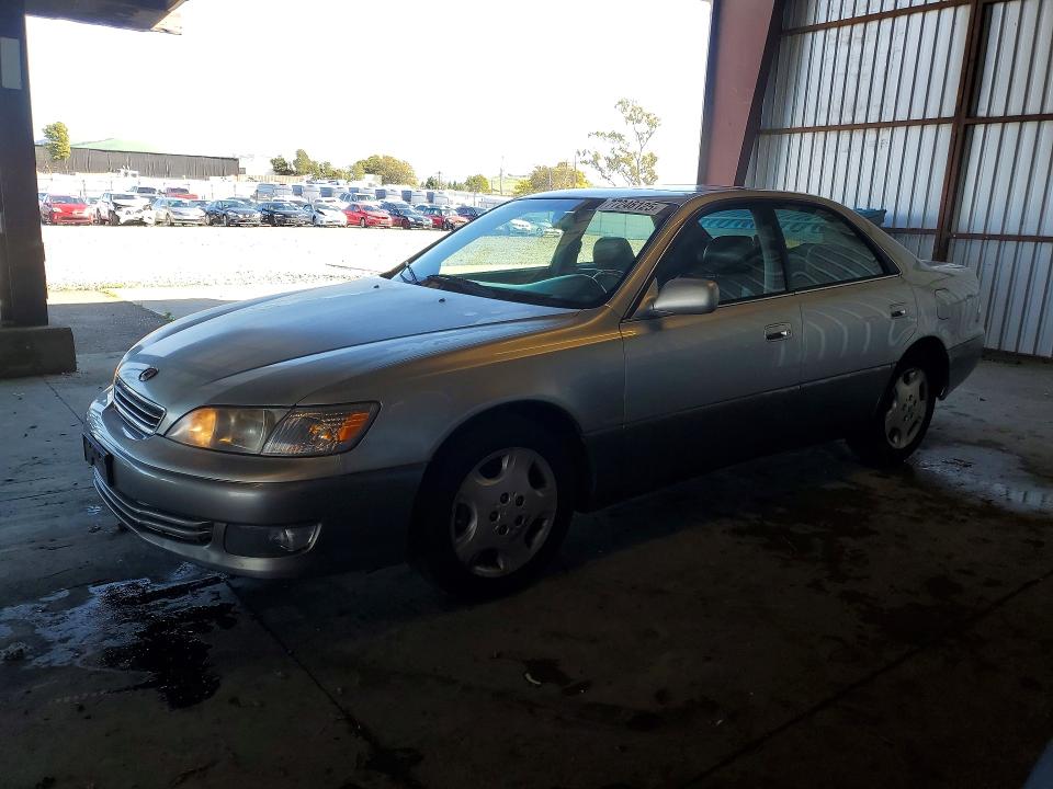 2000 Lexus Es 300 მანქანა იყიდება აუქციონზე, vin: JT8BF28G1Y0274113, აუქციონის ნომერი: 77246125