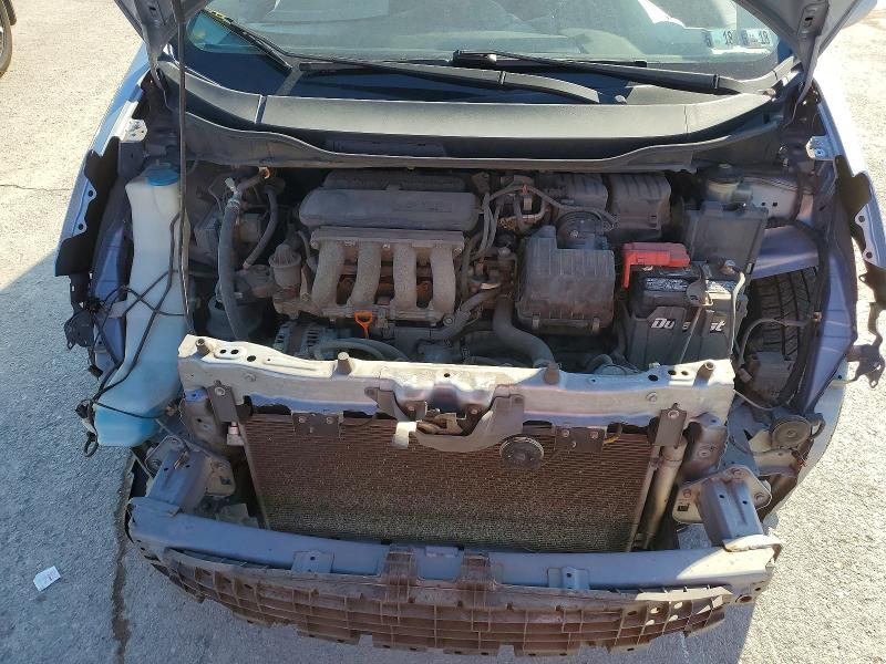 76327175 :رقم المزاد ، JHMGE8H42AC024692 vin ، 2010 Honda Fit مزاد بيع