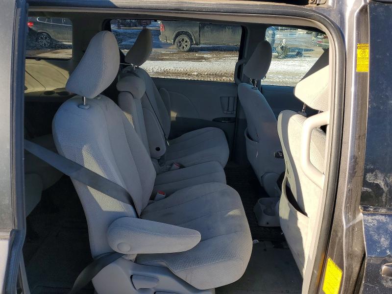 Продажа на аукционе авто 2014 Toyota Sienna, vin: 5TDKK3DC4ES453907, номер лота: 74454535