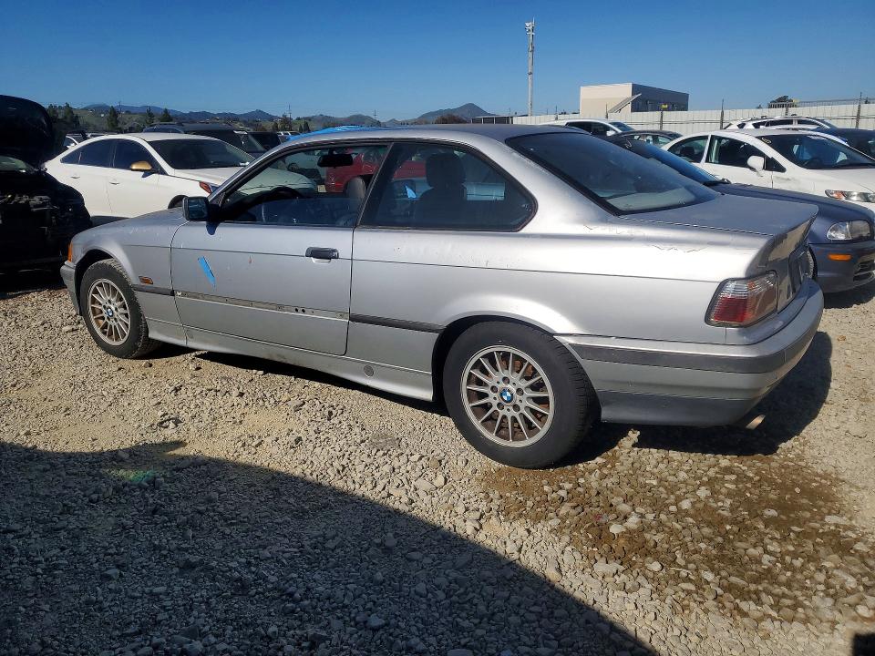 76259845 :رقم المزاد ، WBABE7324TEY20909 vin ، 1996 Bmw 318 مزاد بيع