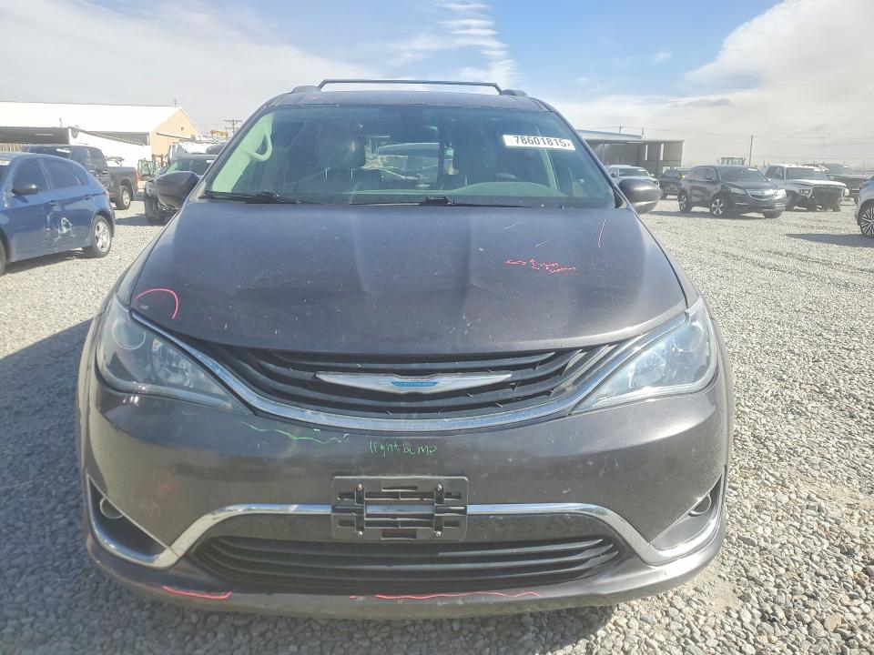 Продаж на аукціоні авто 2019 Chrysler Pacifica, vin: 2C4RC1L72KR508802, номер лоту: 78601815