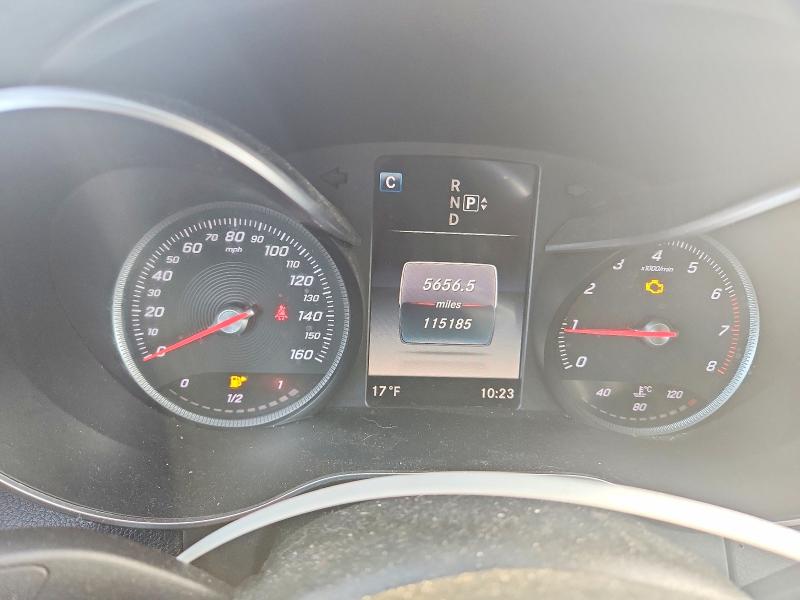 2015 Mercedes-benz C მანქანა იყიდება აუქციონზე, vin: 55SWF4KB4FU013972, აუქციონის ნომერი: 76435695