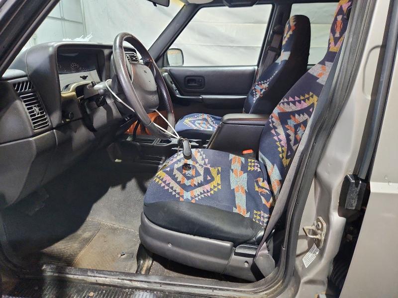 76601495 :رقم المزاد ، 1J4FF48S11L559573 vin ، 2001 Jeep Cherokee مزاد بيع