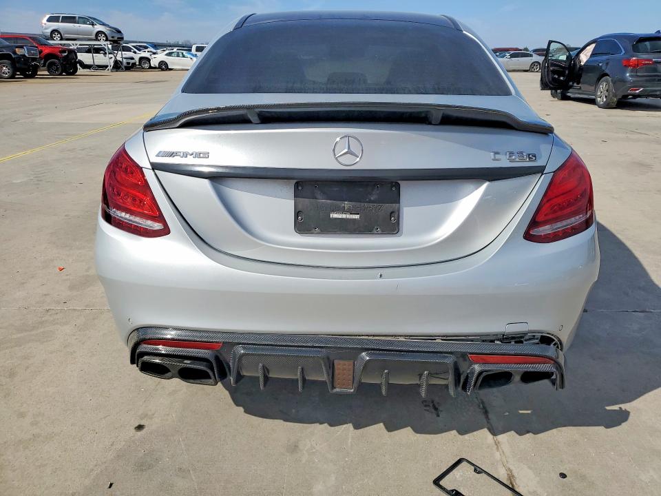 77352335 :رقم المزاد ، 55SWF8HB0FU077036 vin ، 2015 Mercedes-benz C مزاد بيع