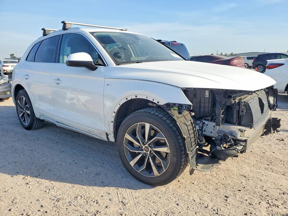 2024 Audi Q5 მანქანა იყიდება აუქციონზე, vin: WA1EAAFY1R2083701, აუქციონის ნომერი: 78729065