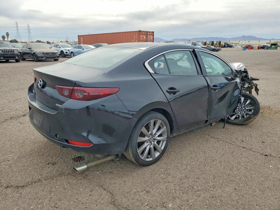 76973685 :رقم المزاد ، 3MZBPACL4LM131656 vin ، 2020 Mazda 3 مزاد بيع