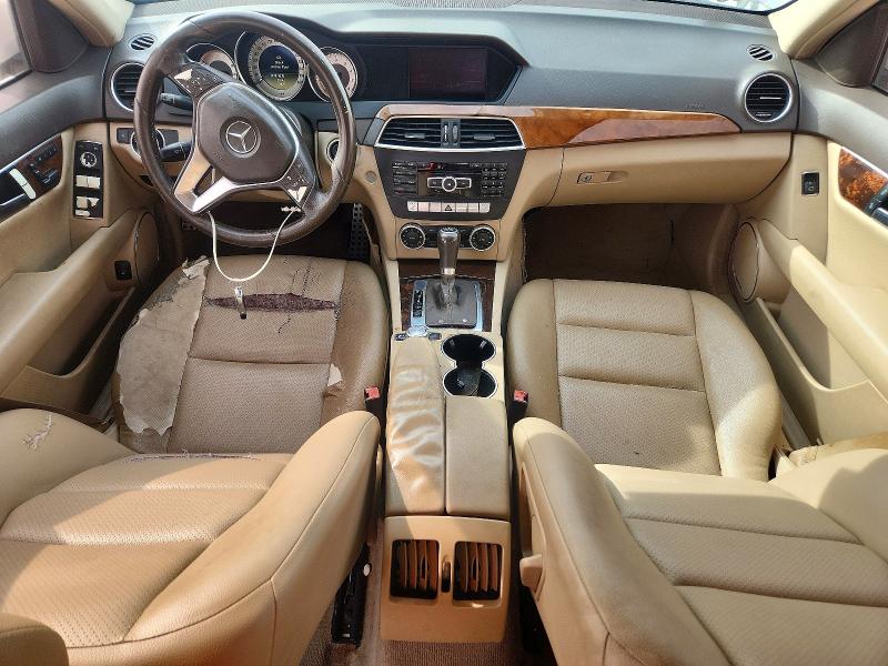 2012 Mercedes-benz C მანქანა იყიდება აუქციონზე, vin: WDDGF4HB2CR194708, აუქციონის ნომერი: 76890225