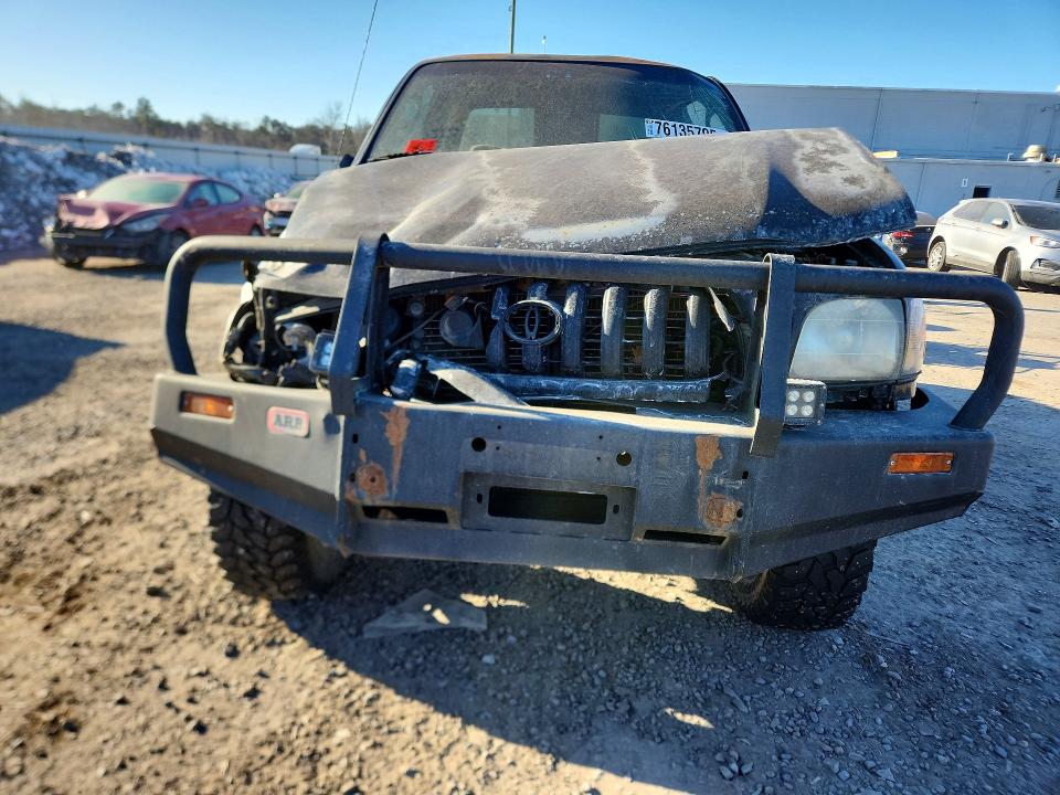 Продаж на аукціоні авто 2004 Toyota Tacoma, vin: 5TEWM72NX4Z392894, номер лоту: 76135795