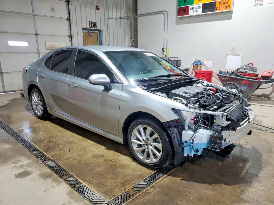 78051725 :رقم المزاد ، 4T1C11AK5PU126367 vin ، 2023 Toyota Camry مزاد بيع