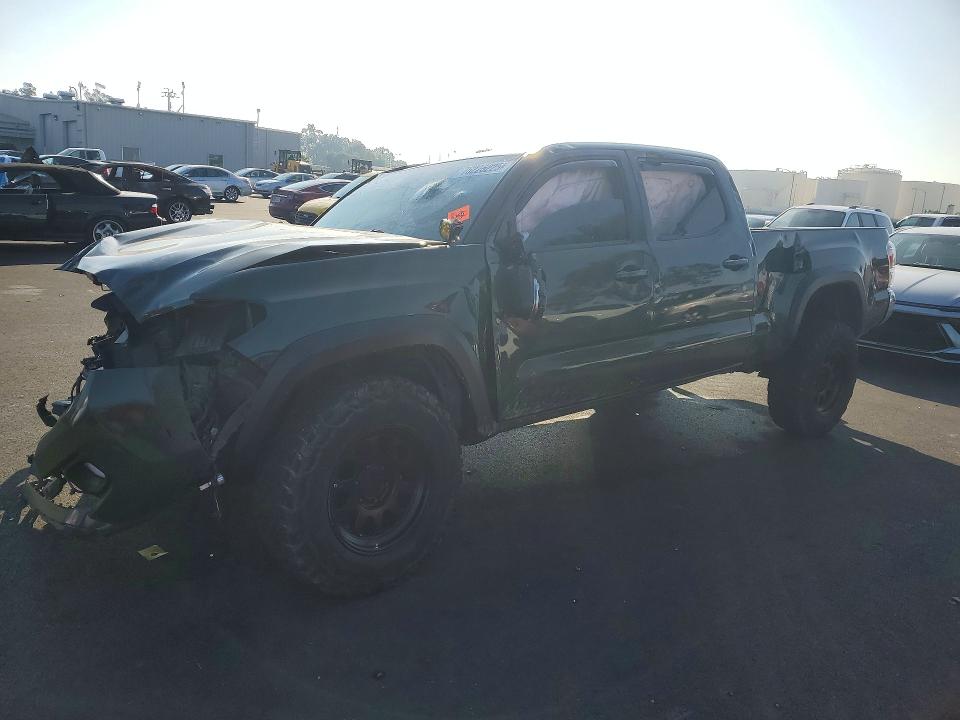Продаж на аукціоні авто 2021 Toyota Tacoma, vin: 3TMDZ5BN6MM106114, номер лоту: 76225225