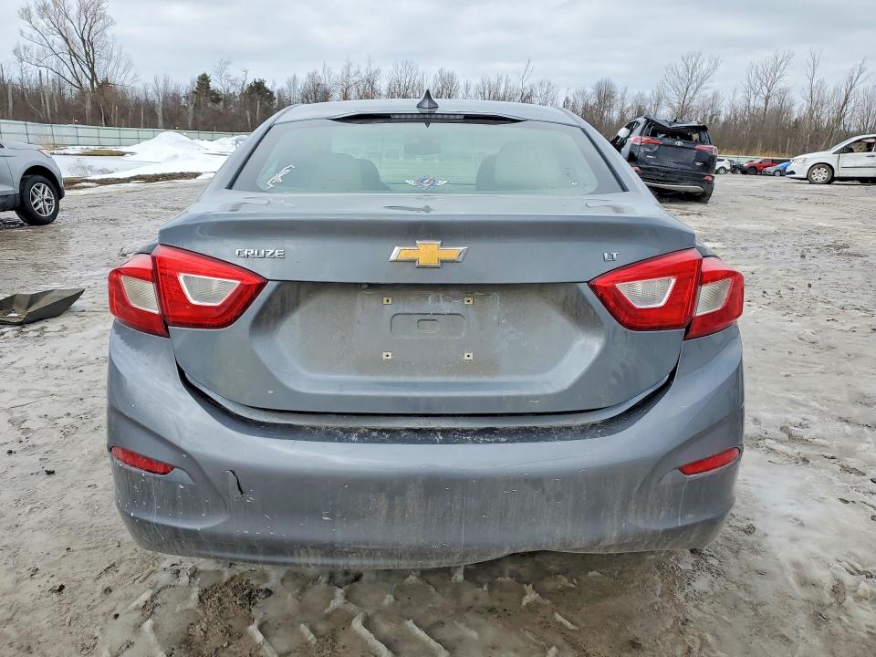 Продажа на аукционе авто 2018 Chevrolet Cruze, vin: 1G1BE5SM7J7181008, номер лота: 79378685