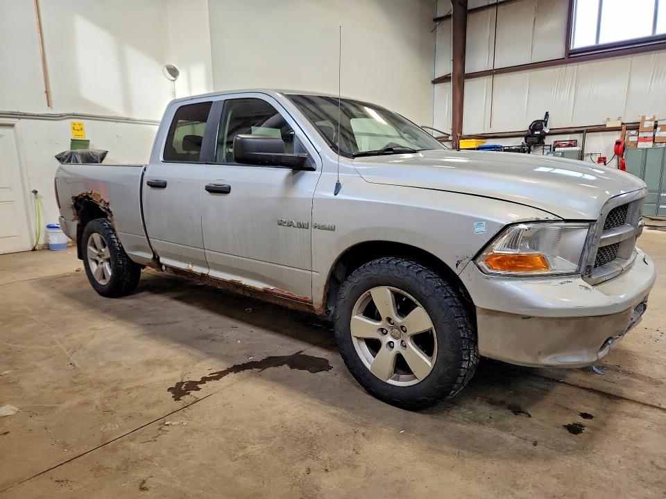 76786235 :رقم المزاد ، 1D7RV1GT2AS102667 vin ، 2010 Dodge Ram 1500 مزاد بيع