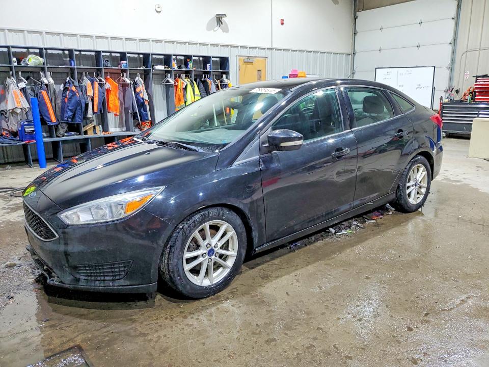 2015 Ford Focus მანქანა იყიდება აუქციონზე, vin: 1FADP3F28FL212990, აუქციონის ნომერი: 75651815