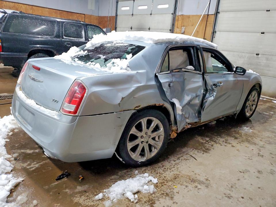 2013 Chrysler 300 მანქანა იყიდება აუქციონზე, vin: 2C3CCAGG9DH590282, აუქციონის ნომერი: 76723695