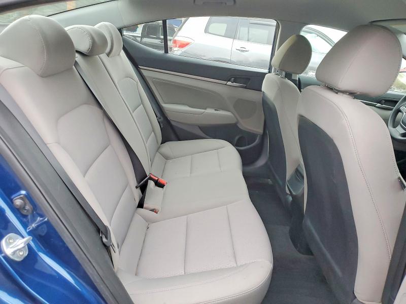 75927045 :رقم المزاد ، 5NPD84LF5JH343683 vin ، 2018 Hyundai Elantra Se مزاد بيع