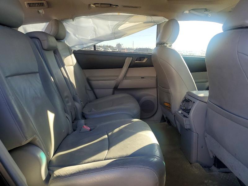 2010 Toyota Highlander მანქანა იყიდება აუქციონზე, vin: 5TDKK3EH6AS012154, აუქციონის ნომერი: 75408735