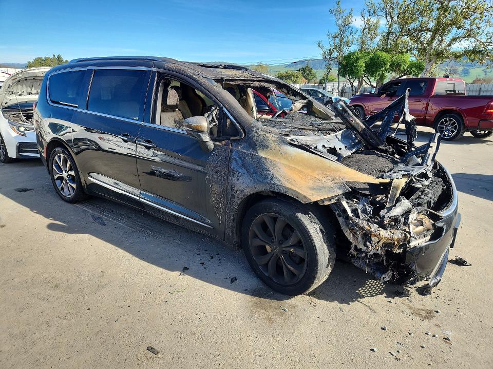 Продаж на аукціоні авто 2017 Chrysler Pacifica, vin: 2C4RC1GG5HR622134, номер лоту: 79282735