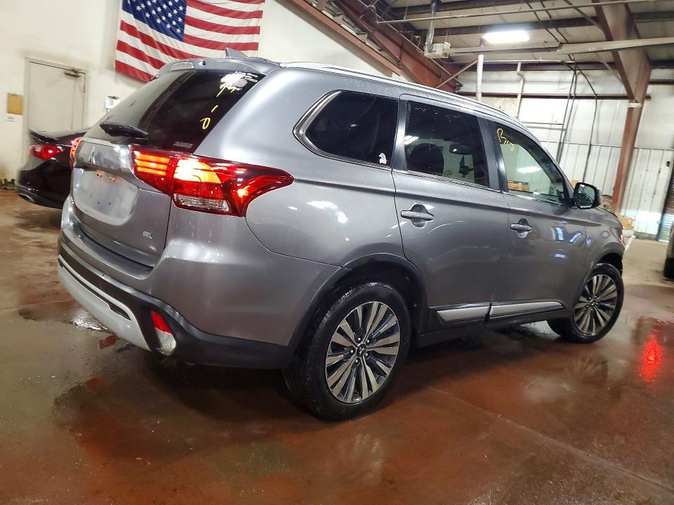 Продаж на аукціоні авто 2020 Mitsubishi Outlander, vin: JA4AZ3A32LZ033015, номер лоту: 76584665