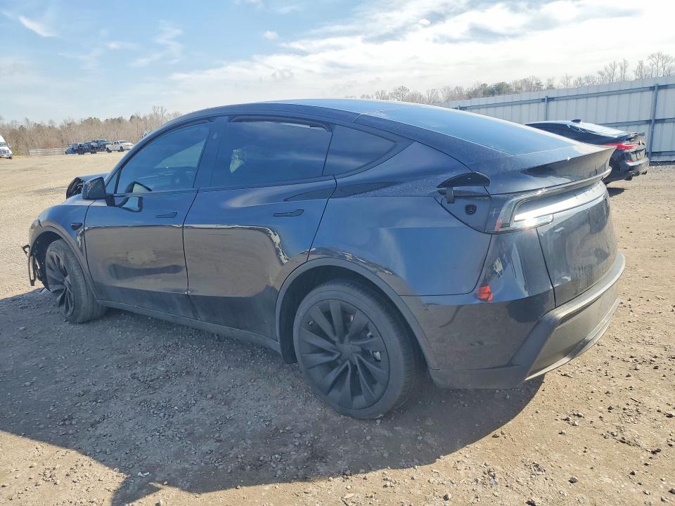 2026 Tesla Model Y მანქანა იყიდება აუქციონზე, vin: 7SAYGDED4TF551798, აუქციონის ნომერი: 78377595