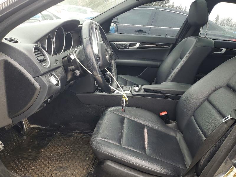 2013 Mercedes-benz C მანქანა იყიდება აუქციონზე, vin: WDDGF8JB6DA852354, აუქციონის ნომერი: 78789645
