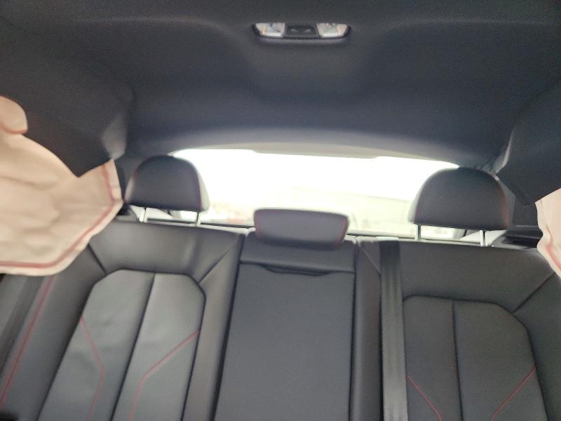 77800995 :رقم المزاد ، WA1EECF30S1108376 vin ، 2025 Audi Q3 مزاد بيع