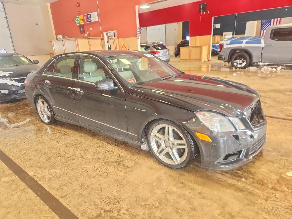 78275485 :رقم المزاد ، WDDHF9AB5BA356484 vin ، 2011 Mercedes-benz E مزاد بيع
