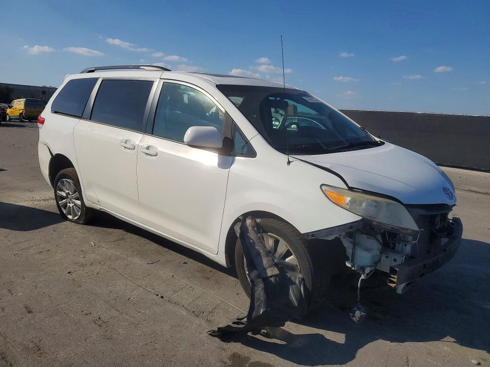 Продаж на аукціоні авто 2012 Toyota Sienna, vin: 5TDDK3DC6CS048251, номер лоту: 76767735