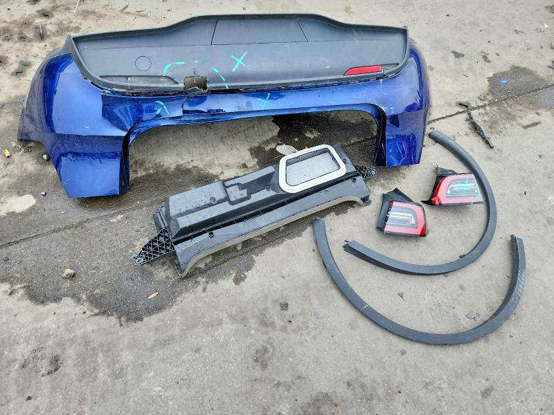 Продаж на аукціоні авто 2024 Tesla Model Y, vin: 7SAYGDEE2RF986465, номер лоту: 74483315