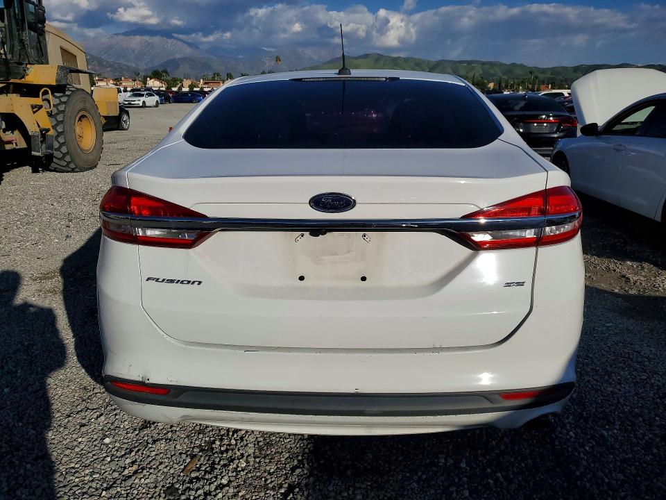 2017 Ford Fusion მანქანა იყიდება აუქციონზე, vin: 3FA6P0H75HR126766, აუქციონის ნომერი: 77549005