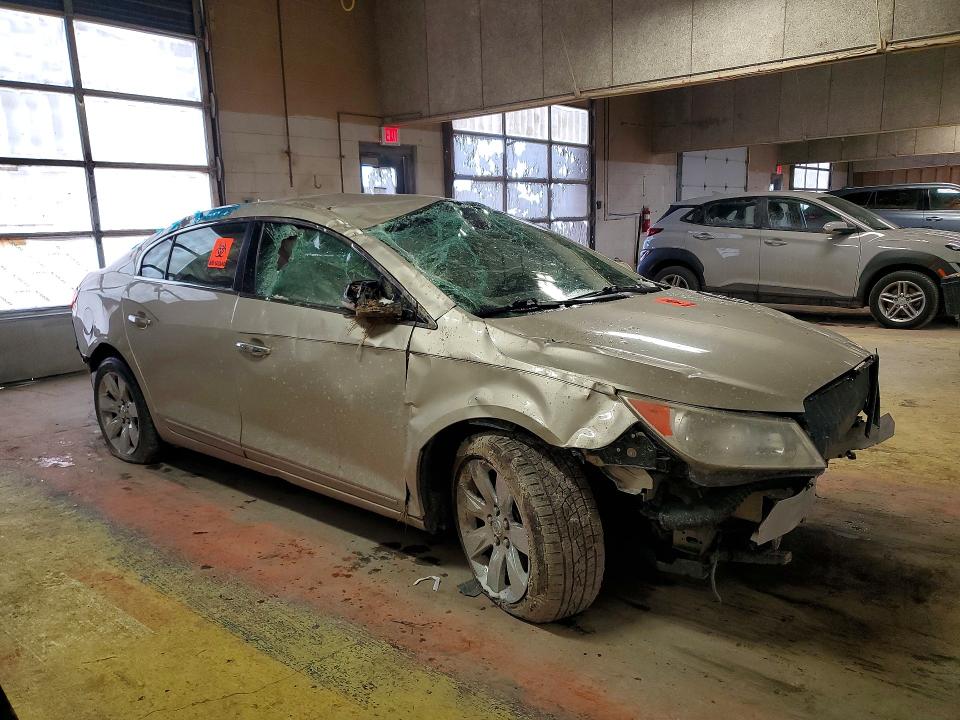 77573055 :رقم المزاد ، 1G4GF5E39DF204050 vin ، 2013 Buick Lacrosse مزاد بيع