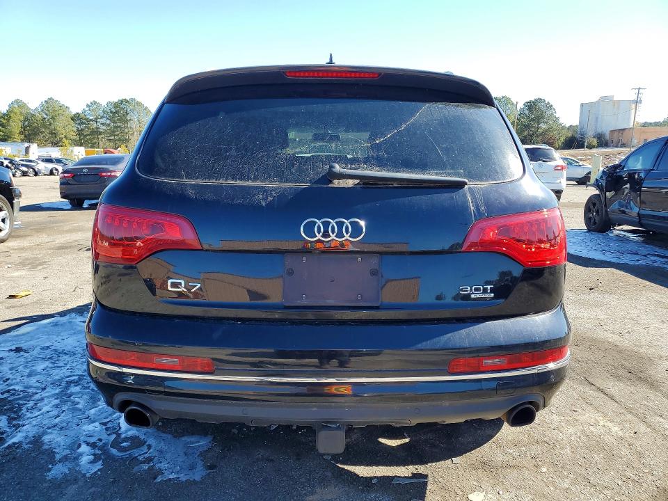 Продажа на аукционе авто 2015 Audi Q7, vin: WA1LGAFE3FD020823, номер лота: 75478215